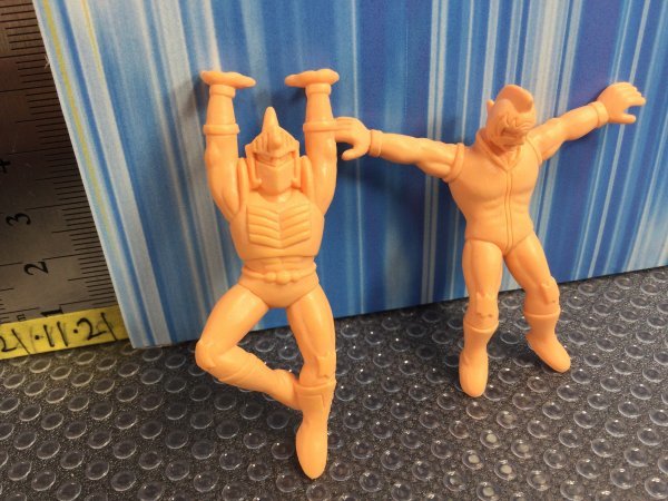 キン肉マン 消しゴム 技消し ロビンスペシャル ロビンマスクvsマリポーサ 肌色 検索 キン消し 塩ビ ゴム人形 フィギュアkinnikuman キン肉マン 売買されたオークション情報 Yahooの商品情報をアーカイブ公開 オークファン Aucfan Com