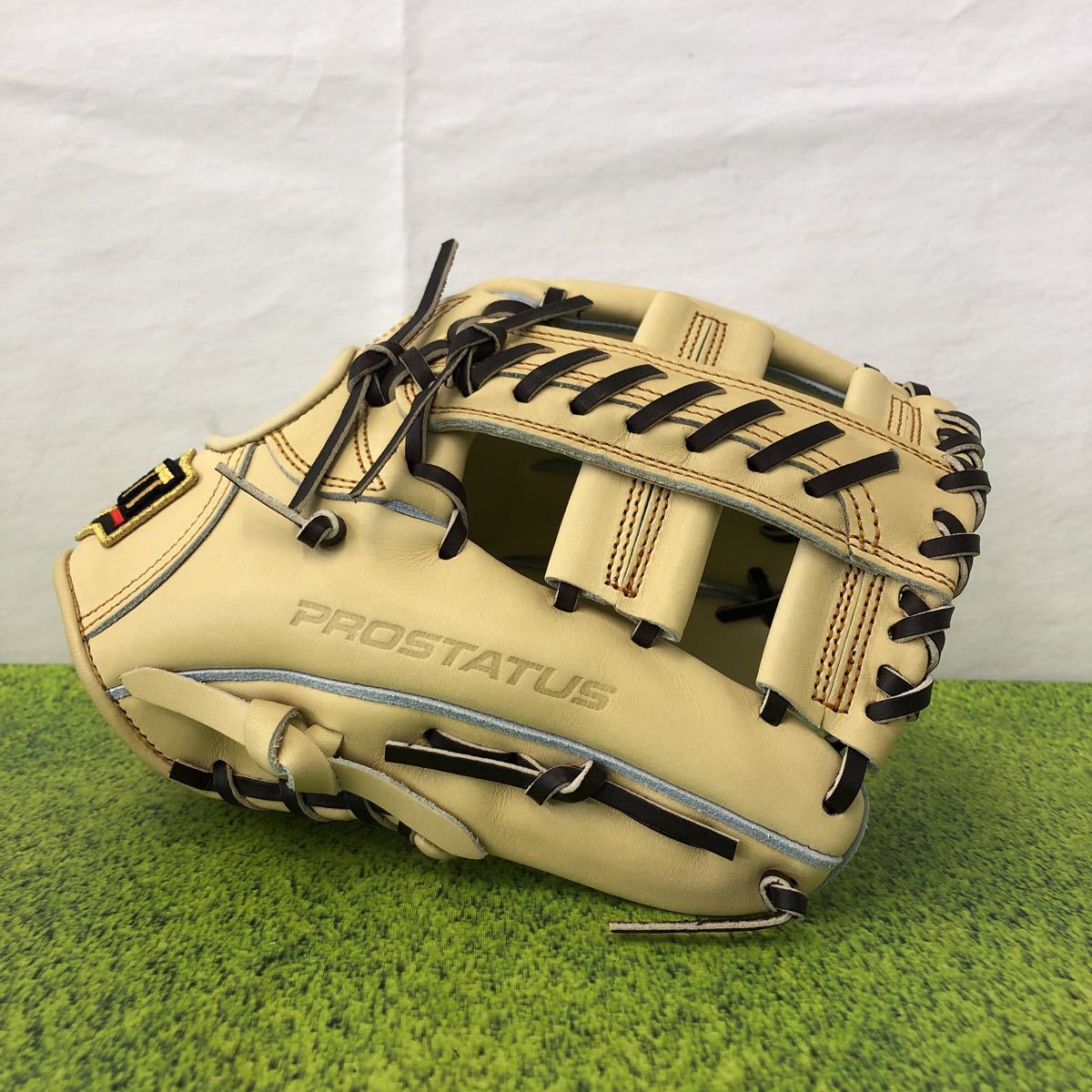 ZETTプロステイタス硬式内野用グラブ鈴木印有り