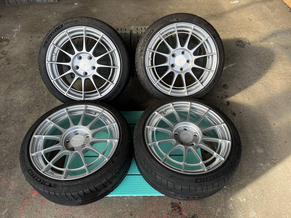 ENKEI NT03RR 17×8J +48 5穴 P.C.D114.3 4本セット タイヤ付き(社外品