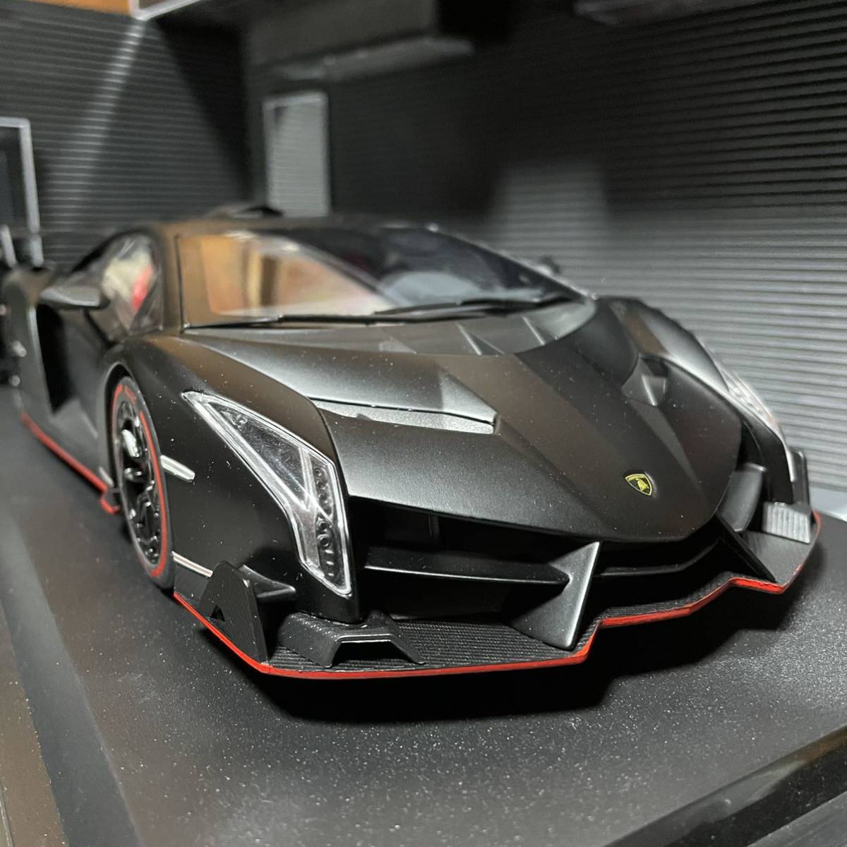 ランボルギーニ ヴェネーノ - 京商 1⁄18 Veneno メルカリ Lamborghini