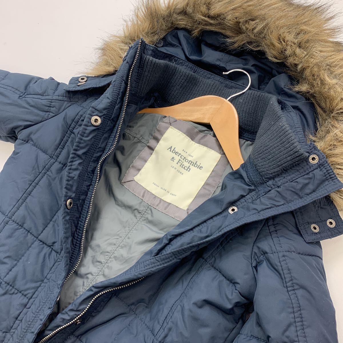 アバクロンビー＆フィッチ Abercrombie&Fitch レディース ダウン 