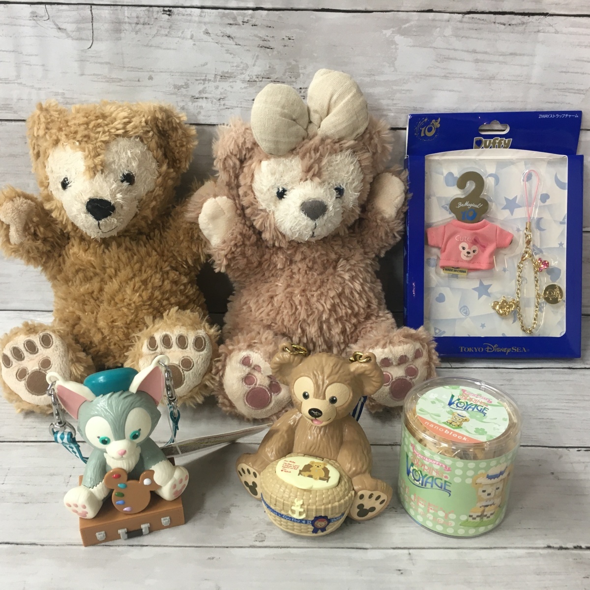 ディズニー あり ダッフィーグッズ 6点 パペット スナックケース ナノブロック 周年ほか 2b28 80 その他 売買されたオークション情報 Yahooの商品情報をアーカイブ公開 オークファン Aucfan Com