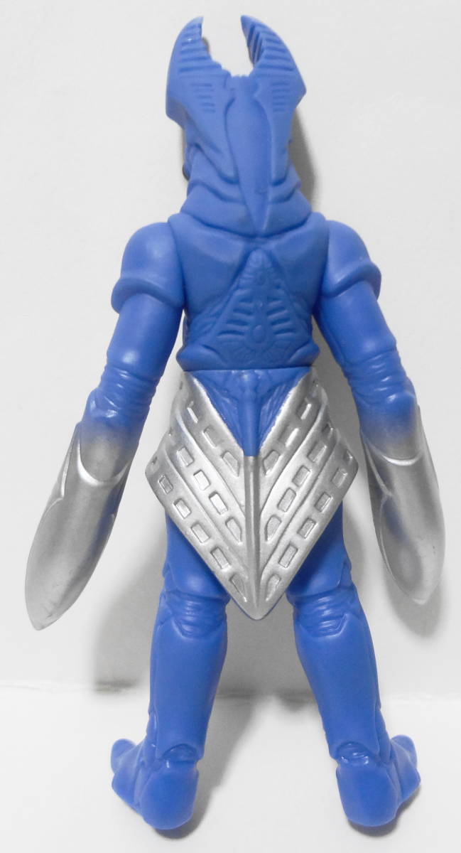 ウルトラ怪獣500シリーズ バルタン星人ベーシカル ウルトラマンコスモス 怪獣ソフビ ライブサイン有り 廃盤品の質問一覧