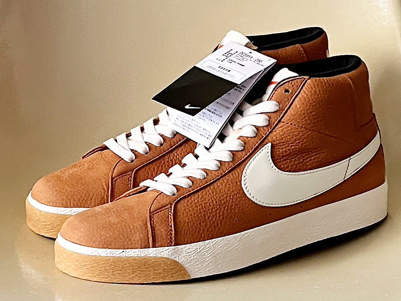 ナイキ｜NIKESB ZOOM BLAZER MID ISO *DC8911-200*【27.5cm】 ズーム 
