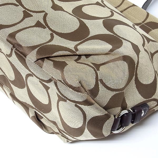 COACH シグネチャー コーチ F15067 ショルダーバッグ ダッフル バッグ ショルダー グレー コーチ&frasl;ショルダーバッグ&frasl;シグネチャーダッフルショルダーバッグ キャンバス COACH(コーチ) 美品 シグネチャーダッフルショルダー ワンショルダー f15067（バッグ・小物・ブランド雑貨）の通販