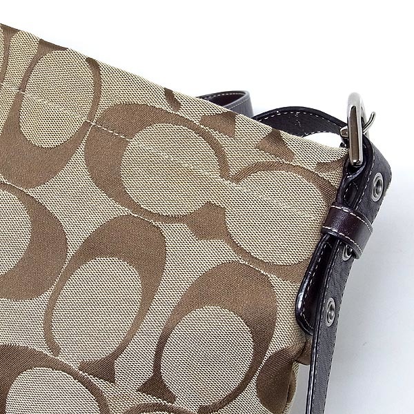 COACH シグネチャー コーチ F15067 ショルダーバッグ ダッフル バッグ ショルダー グレー コーチ&frasl;ショルダーバッグ&frasl;シグネチャーダッフルショルダーバッグ キャンバス COACH(コーチ) 美品 シグネチャーダッフルショルダー ワンショルダー f15067（バッグ・小物・ブランド雑貨）の通販