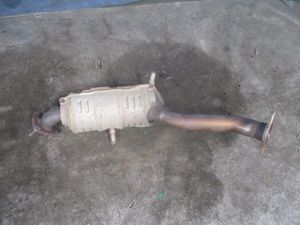 適切な価格 フィット 触媒 マフラー キャタライザー 素材 実働車外し Gd1 マフラー 排気系 Backtohealthwoodbury Com