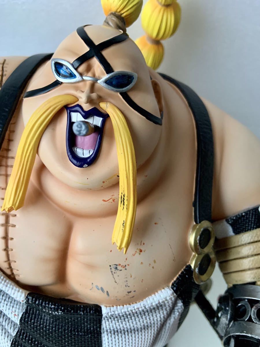 1円スタート 国内即発送 クイーンフィギュア塗装済みガレージキット 