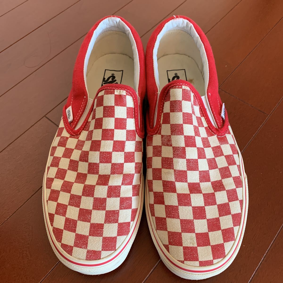 Vans Vansスリッポン チェッカーフラッグ 赤 メンズus10日本サイズ28 28 0cm 売買されたオークション情報 Yahooの商品情報をアーカイブ公開 オークファン Aucfan Com