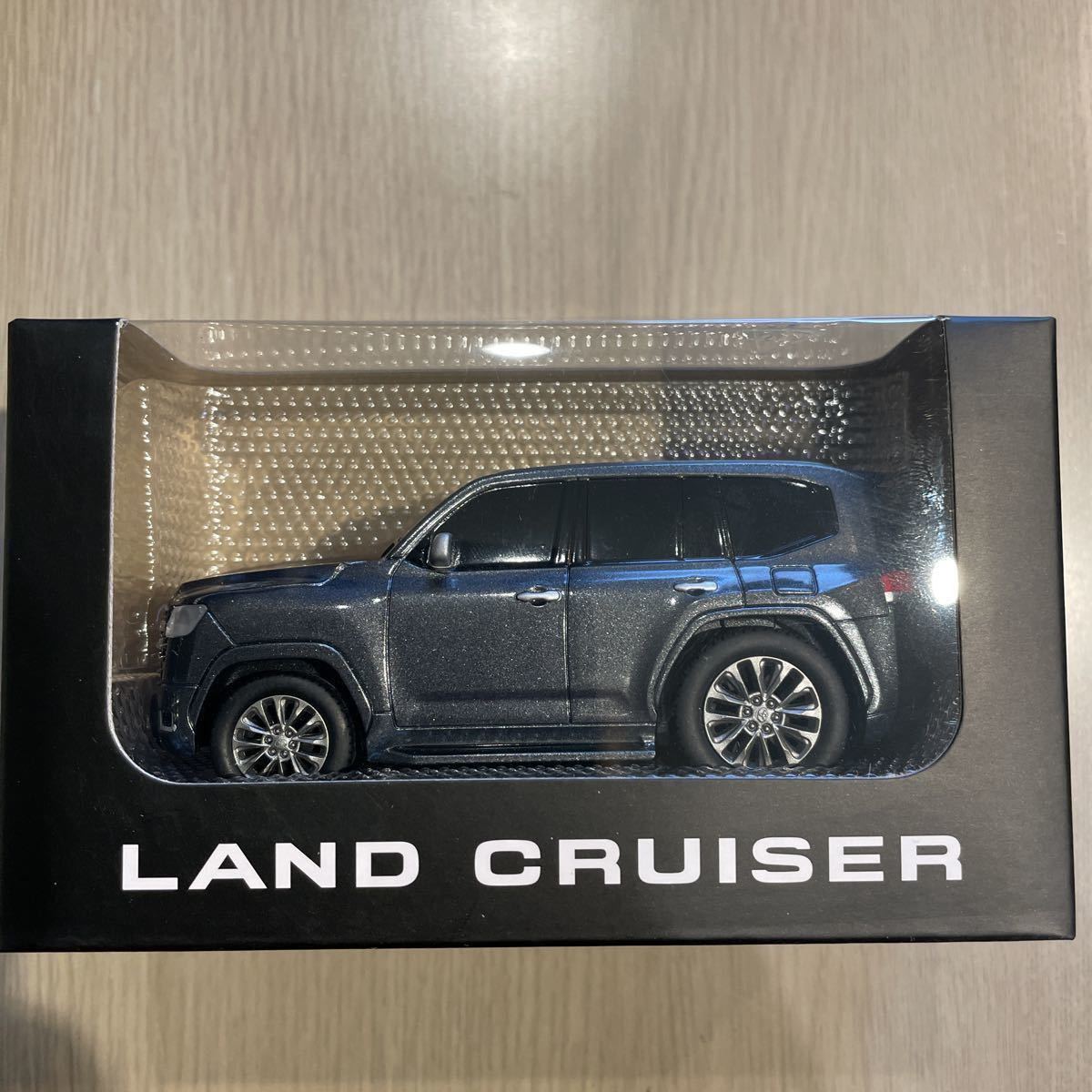 トヨタ　新型ランドクルーザー300 プルバックミニカー新品5色セット　非売品 新型 LAND CRUISER 300 非売品プルバックカー 新品全色5台セット