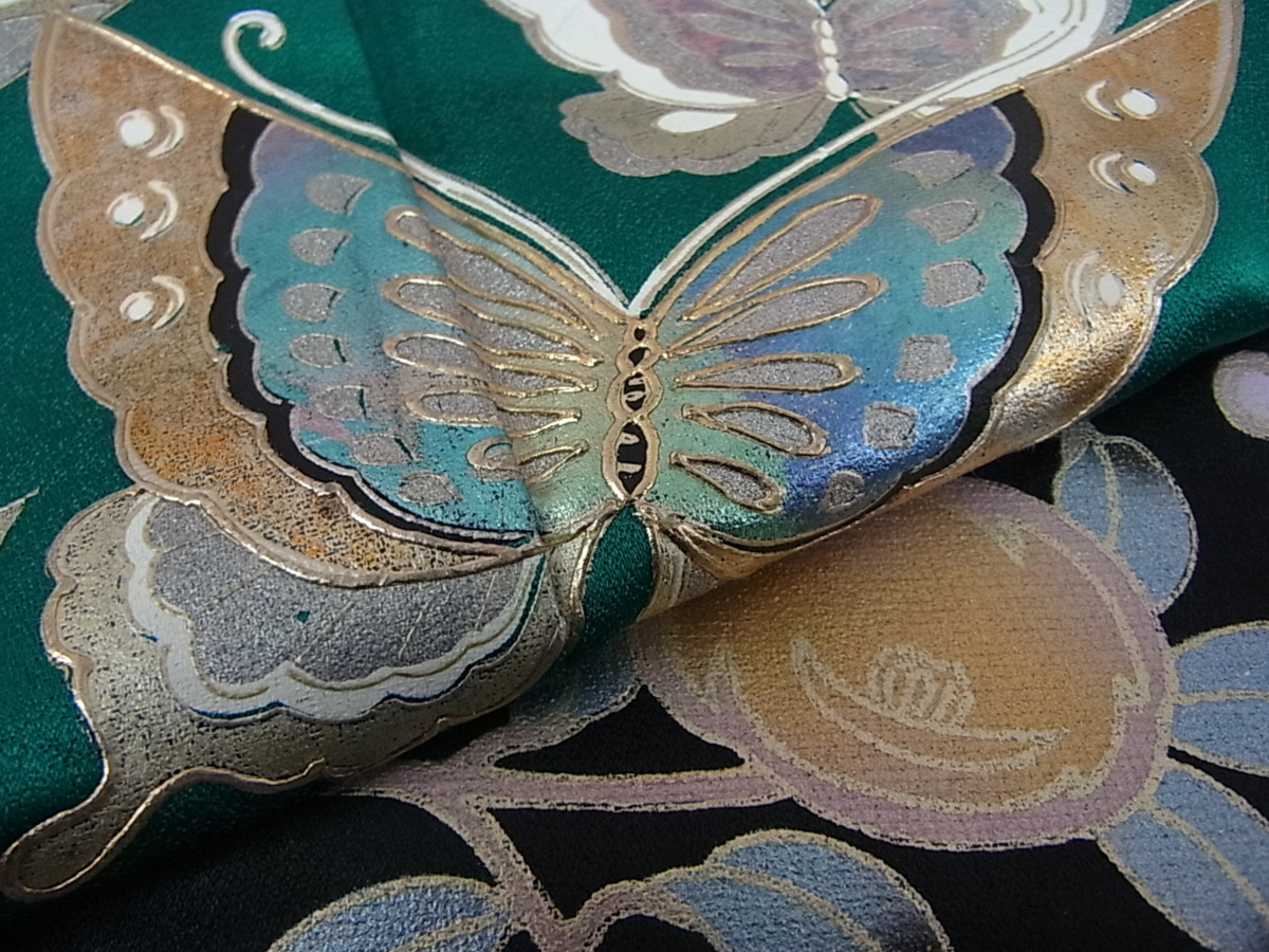 平和屋着物○極上 振袖 駒刺繍 舞蝶牡丹文 舞桜 暈し染め 金彩 正絹