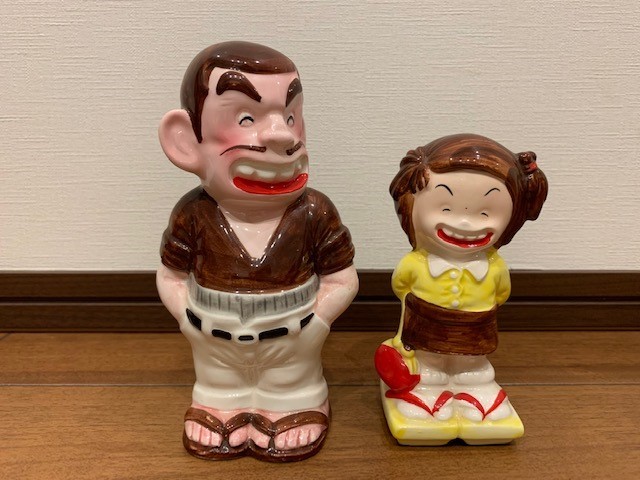 購入オンラインストア じゃりン子チエ テツ＆チエ 陶器人形貯金箱 2体