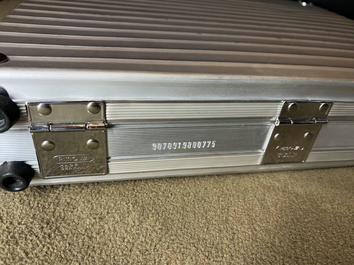 定番人気，豊富な】 リモワRIMOWA トパーズ アタッシュケース 907.09 