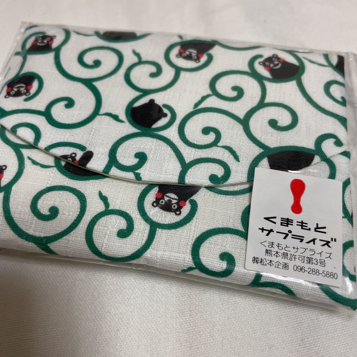 くまモン かぶせポケットティッシュケース クマモン くまもん 携帯用 ティッシュケース 売買されたオークション情報 Yahooの商品情報をアーカイブ公開 オークファン Aucfan Com