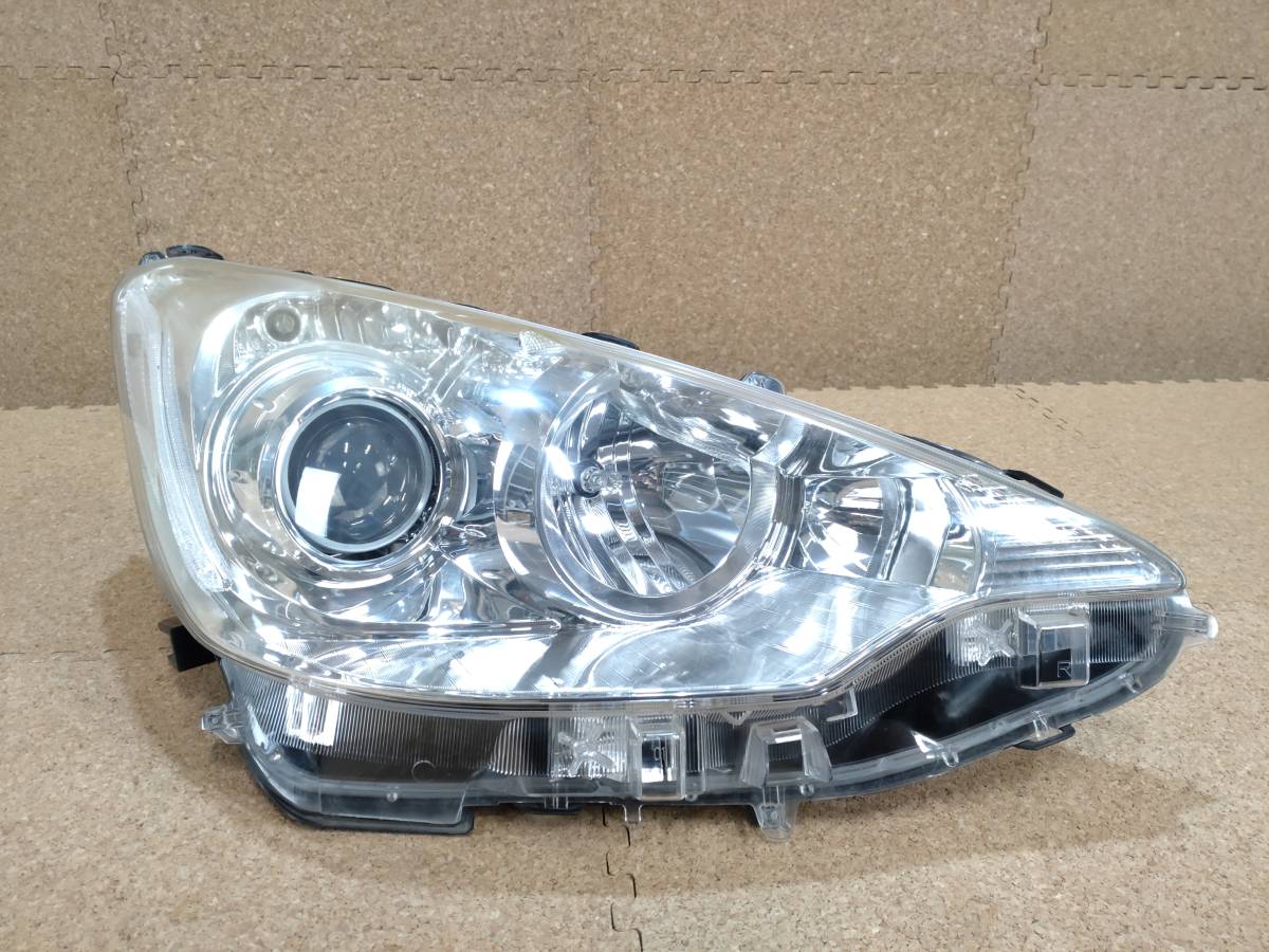新品，100%新品 トヨタ アクア NHP10 前期 右ヘッドライト ハロゲン KOITO コイト 52-244 81110-52E61 打刻印 K R3-151C-K(ヘッドライト)｜売買されたオークション情報、yahooの商品情報をアーカイブ公開 - オークファン トヨタ用