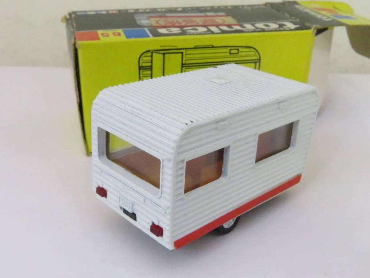 トミカ黒箱65フランスベッドキャンピングカースカイライン岩石落とし