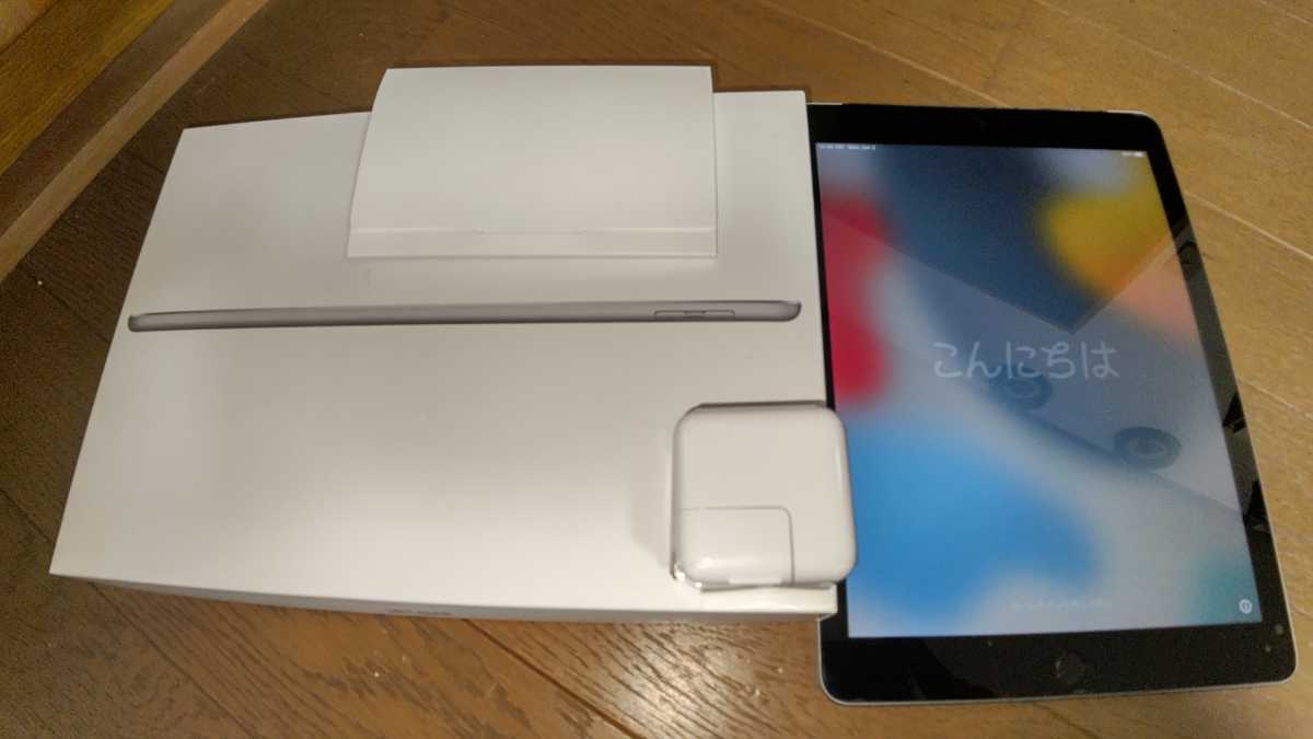 定番，HOT SoftBank iPad 第5世代 Wi-Fi + Cellular A1823 128GB スペースグレイ 制限〇 ソフトバンク apple アップル iOS(iPad本体)｜売買されたオークション情報、yahooの商品情報をアーカイブ公開 - オークファン iPad本体