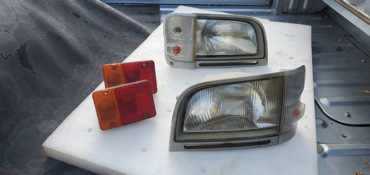 S200P S201P S210P S211P ハイゼット トラック 左右 ヘッドライト