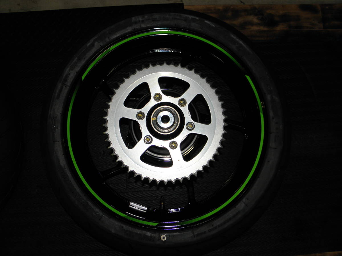 019 カワサキZX25R 前後タイヤホイールセット（ローター，スプロケット