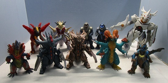 グランドキング　レイブラッド星人　他　ウルトラ怪獣ソフビまとめて ○ウルトラ怪獣 ソフビ グランドキング 他 10体セット まとめ