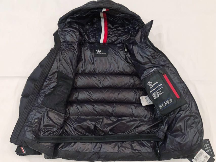 モンクレール グルノーブル ダウンジャケット カミュラック MONCLER