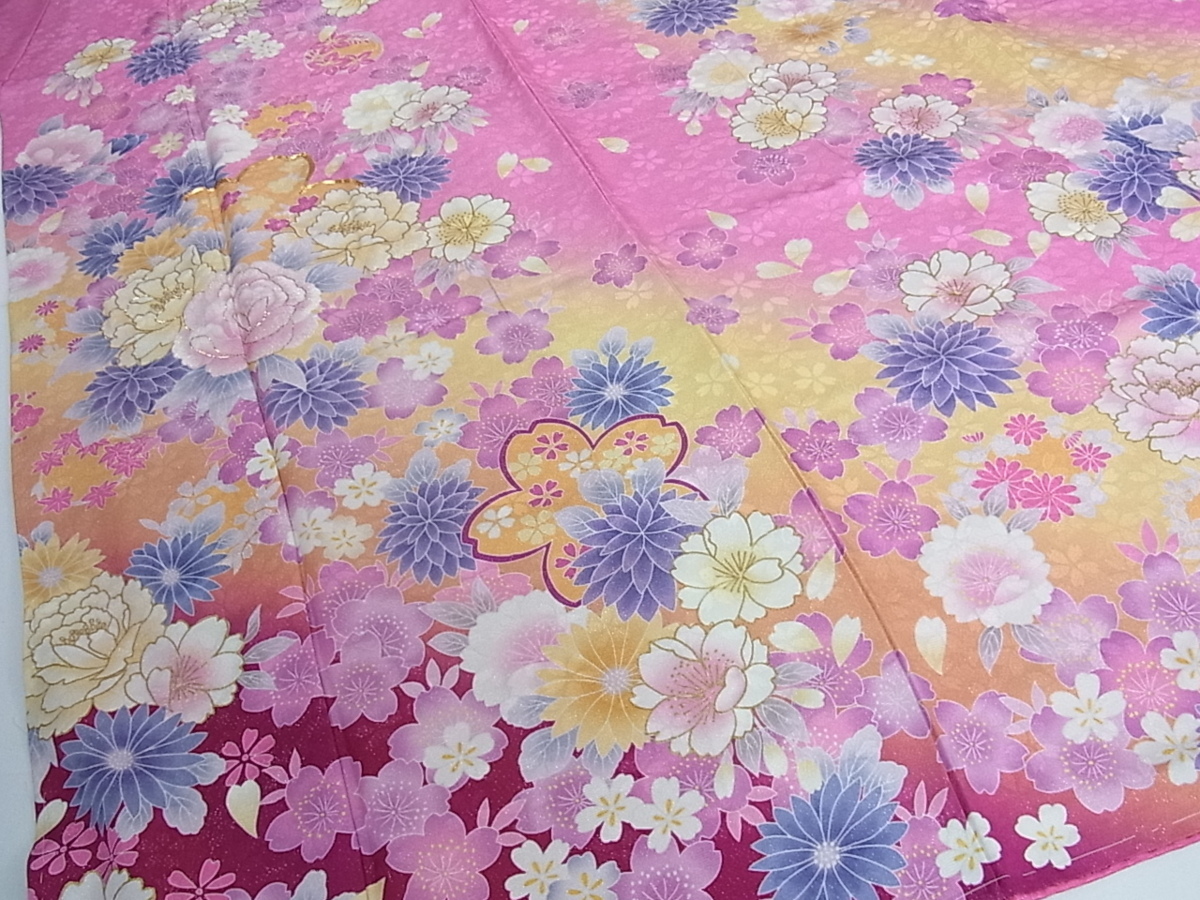 花美人着物□豪華振袖 駒刺繍 華麗な花 暈し染め 金彩 銀通し地 逸品 