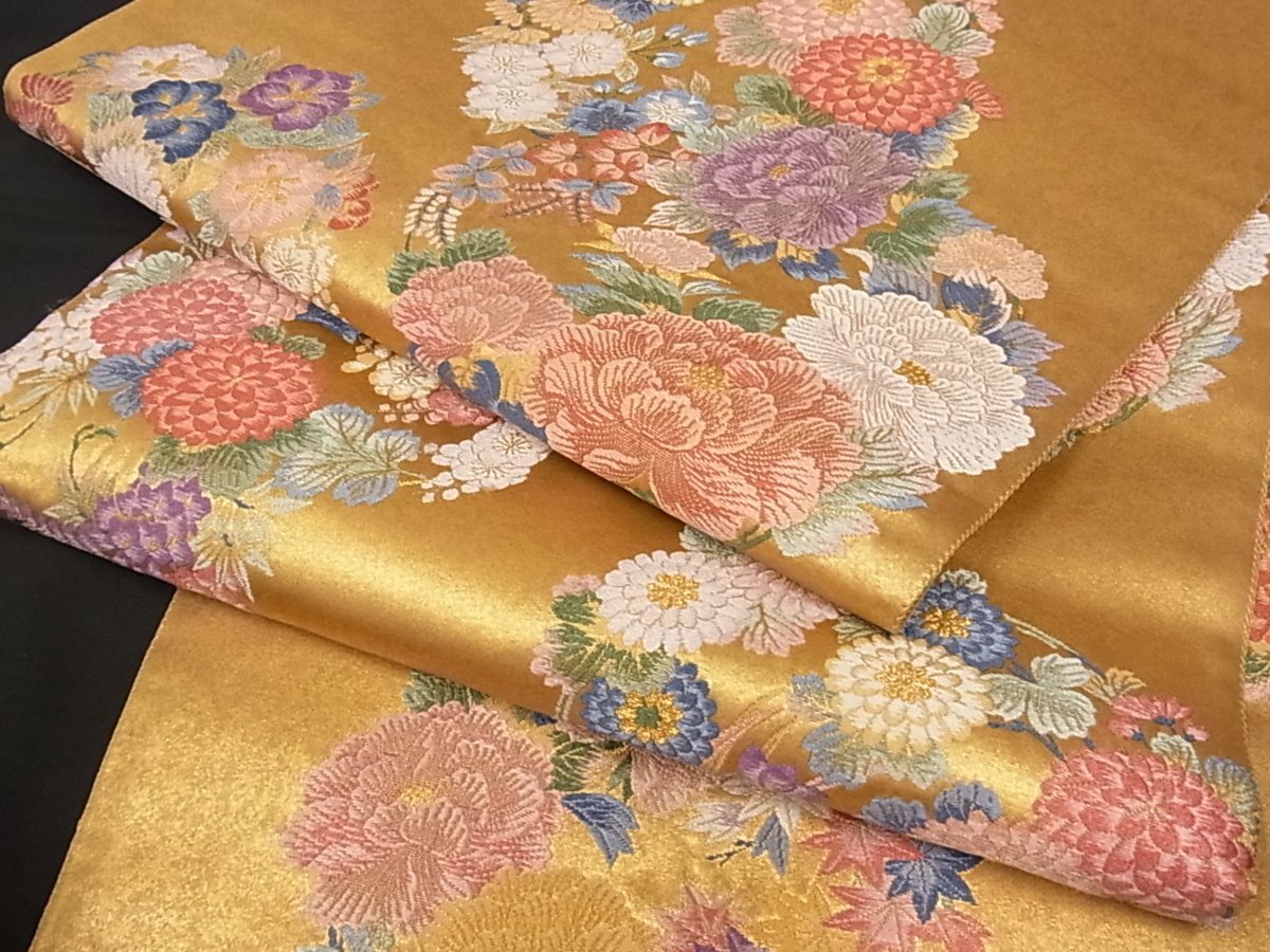 着物屋こころ□六通柄袋帯 唐織 丸取麗花文 金糸 正絹 逸品