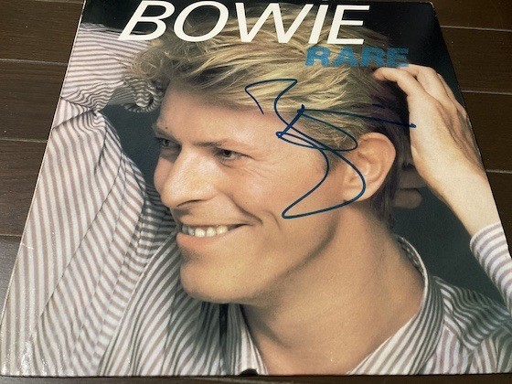 【格安，爆買い】 デヴィッド ボウイ David Bowie 直筆サイン入り LP レコード(サイン)｜売買されたオークション情報、yahooの商品情報をアーカイブ公開 - オークファン サイン
