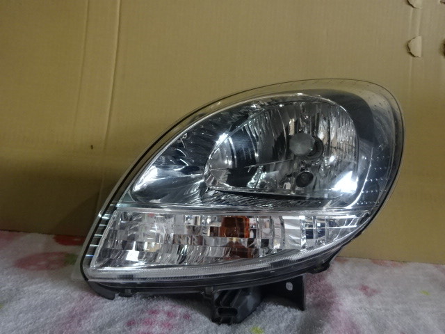 ルノー　カングー　ＫＣＫ4Ｍ　ヘッドライト左　★Ｖａｌｅｏ　　7701069087★