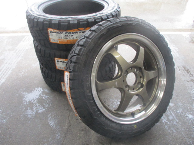  TOYOオープンカントリーR/T １６５/６０R１５セット ハスラー キャスト アクティバ アゲバン アゲトラ 軽バン 軽トラ等に ｆo(ラジアルタイヤ)｜売買されたオークション情報、yahooの商品情報 4穴