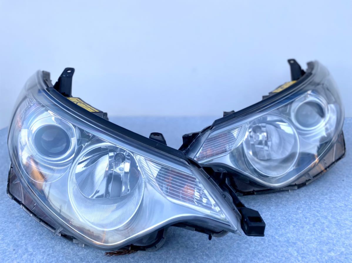 ぽんこ☆様　ご相談 CL-124S)美品 点灯OK ACR50 前期 エスティマ 純正 HID ヘッドライト