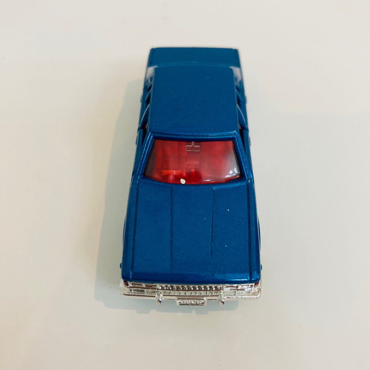 委託品】トミカ 日本製 黒箱 No.13 ニッサン セドリック 280E ブロアム