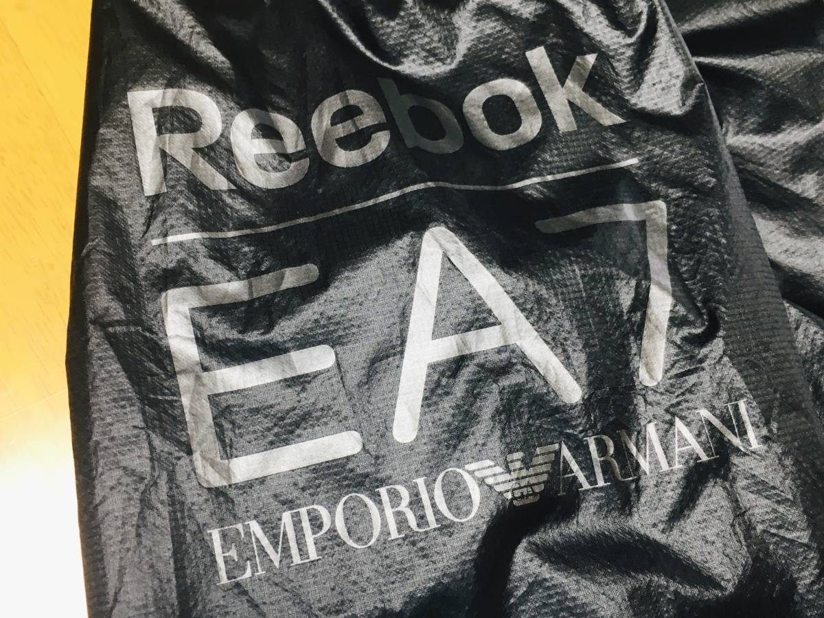 エンポリオアルマーニ　リーボック　コラボ　パーカー 美品！Reebok×EMPORIO ARMANI EA7 リーボック×エンポリオ アルマーニ