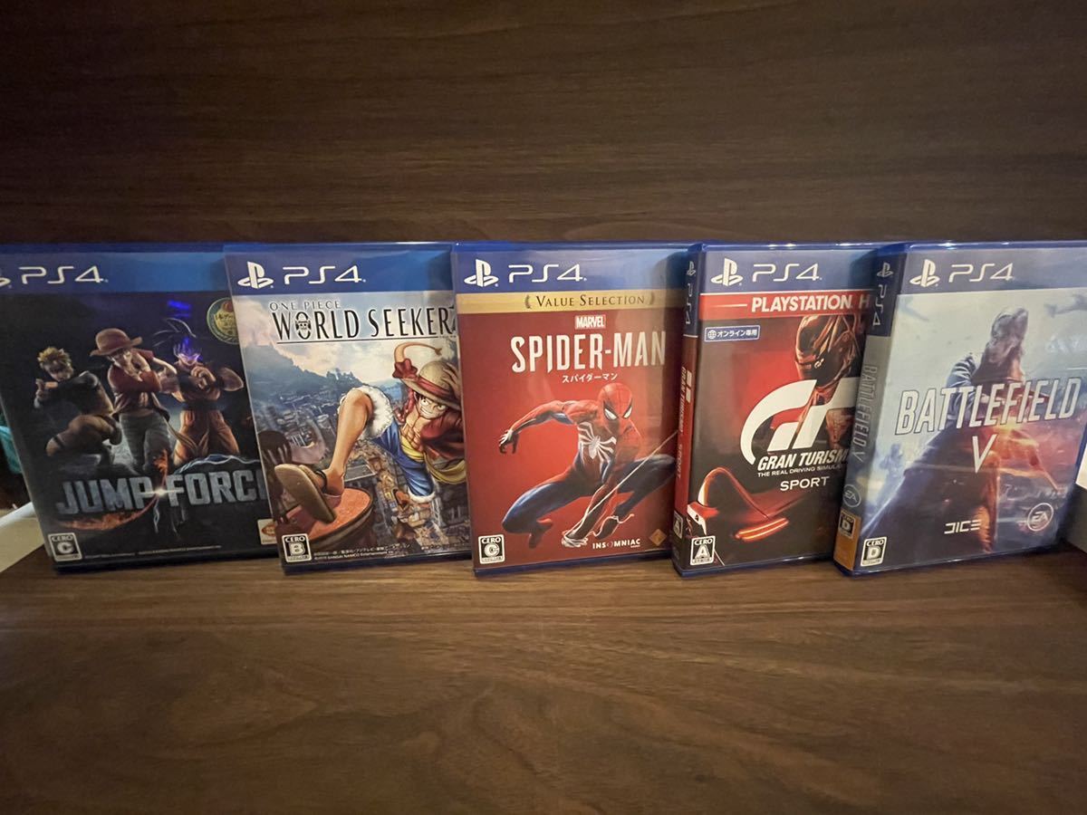 PS4 Pro 本体 CUHCUH-7200B B01 プレイステーション4 PS4 1TB 箱説明書 
