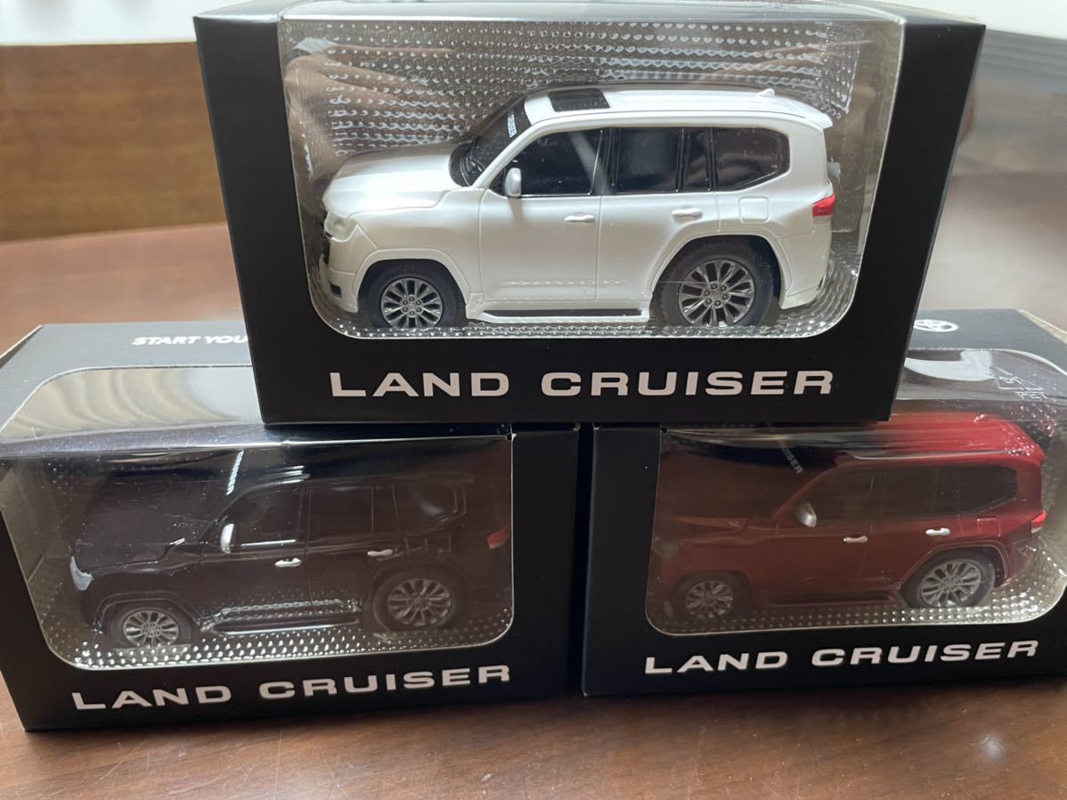 ランドクルーザー300 トヨタ ランドクルーザー ミニカー 非売品を入手