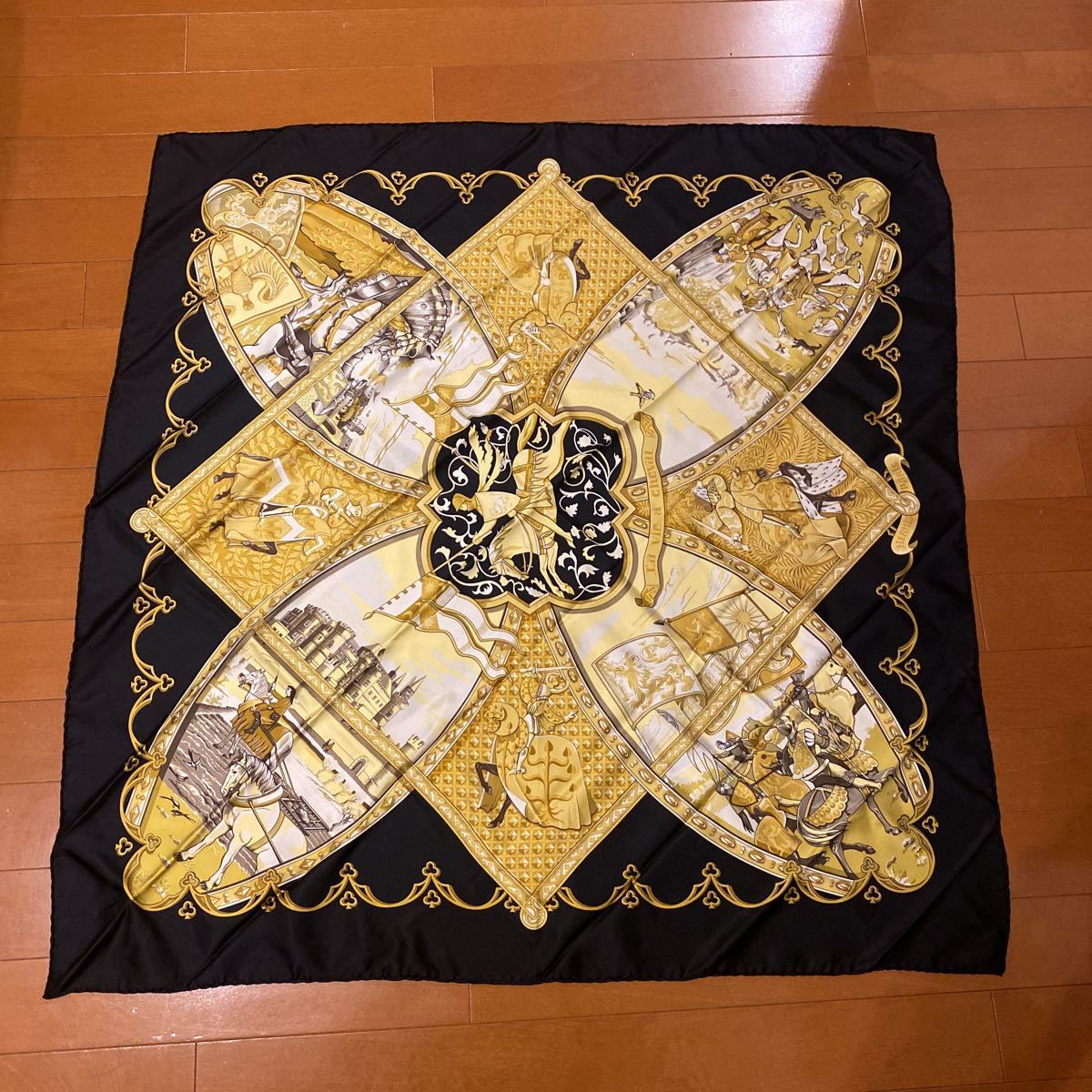 美品 ヴィンテージ vintage エルメス HERMES HERMES カレ90 シルク100 