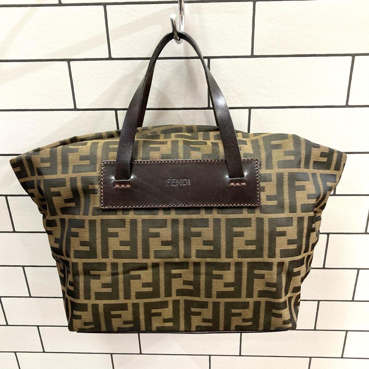 フェンディ ハンドバッグ FENDI(フェンディ) バッグFENDI ズッカ柄 