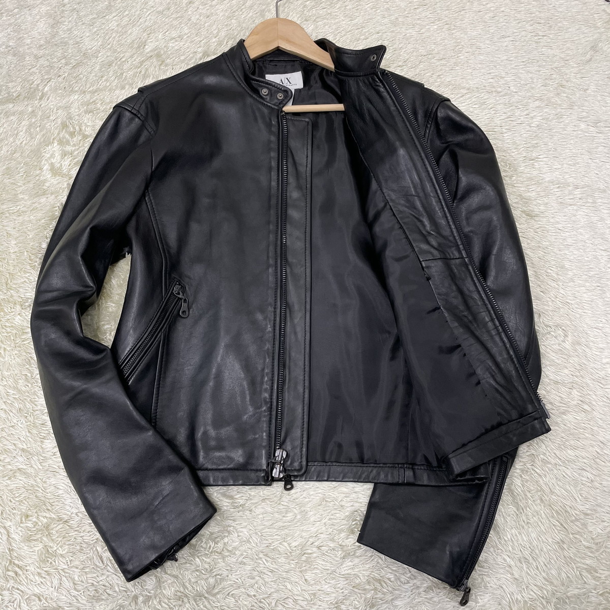 ARMANI EXCHANGE】上質な手触り◎シープスキン (羊革) レザーシングル 