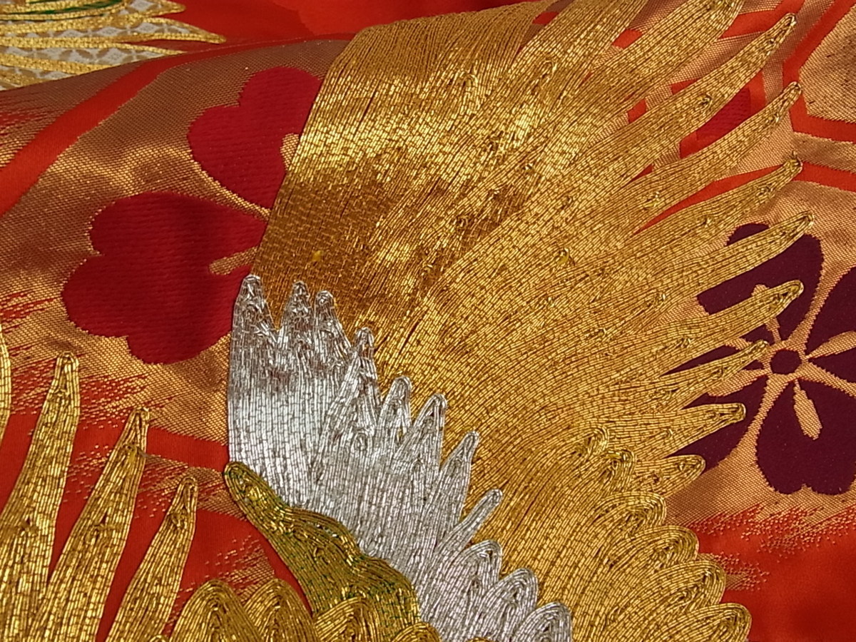 花美人着物□豪華色打掛 花嫁 婚礼 駒刺繍 蜀江花飛鶴
