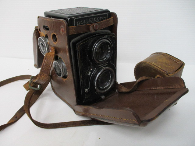  1-165 Rolleicord ローライ 1：3.2 f=7.5mm 1：3.5 f=7.5mm 二眼レフ レンズ カメラ ケース付き(ローライ)｜売買されたオークション情報、yahooの商品情報をアーカイブ公開 - オークファン ローライ