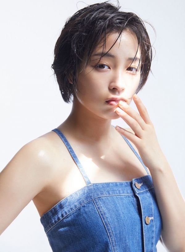 女優 広瀬すず L判 写真 50枚 まとめ売り O 写真 売買されたオークション情報 Yahooの商品情報をアーカイブ公開 オークファン Aucfan Com 女優 広瀬すず L判 写真 50枚 まとめ売り O 写真 売買されたオークション情報 Yahooの商品情報をアーカイブ公開 オークファン Aucfan Com