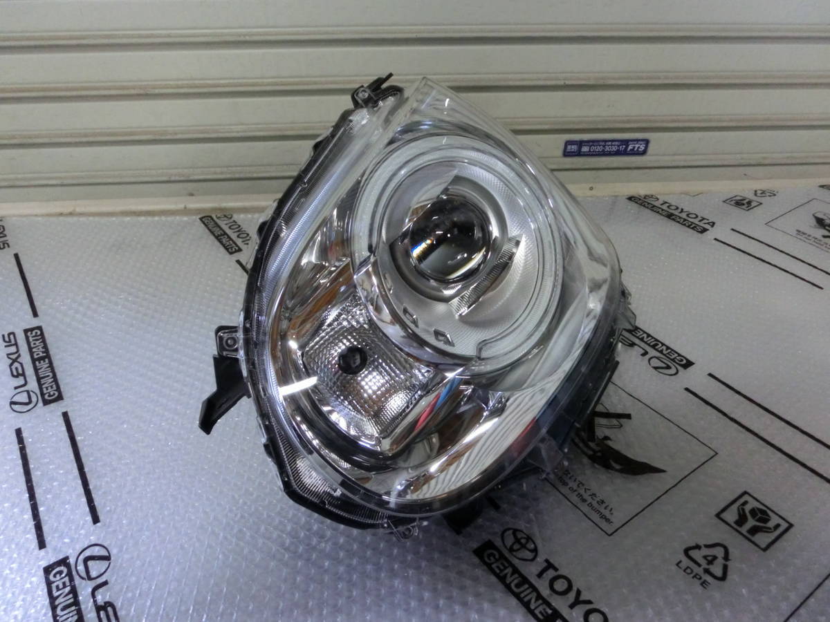 LA810S 800S ムーヴ キャンバス 左 LED ヘッドライト ユニット KOITO 