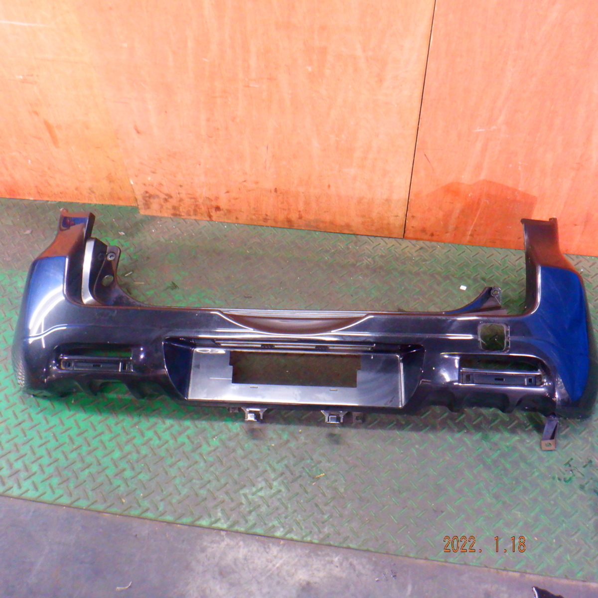 ラッシュ J200E 中古中古部品 ☆ラッシュ J200 純正 リアバンパー