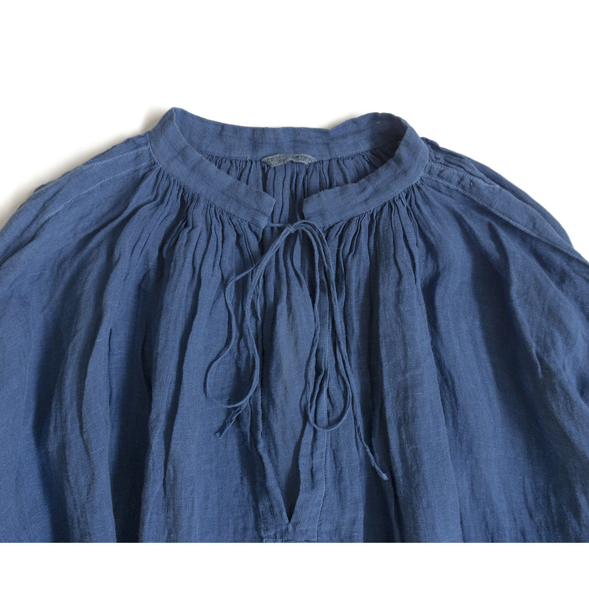 ARTS＆SCIENCE gather blouse indigo - メルカリ ARTS&SCIENCE 