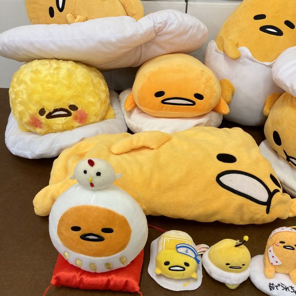 YK183)サンリオ ぐでたま ぬいぐるみ 大量セット 19点まとめ売り 現状