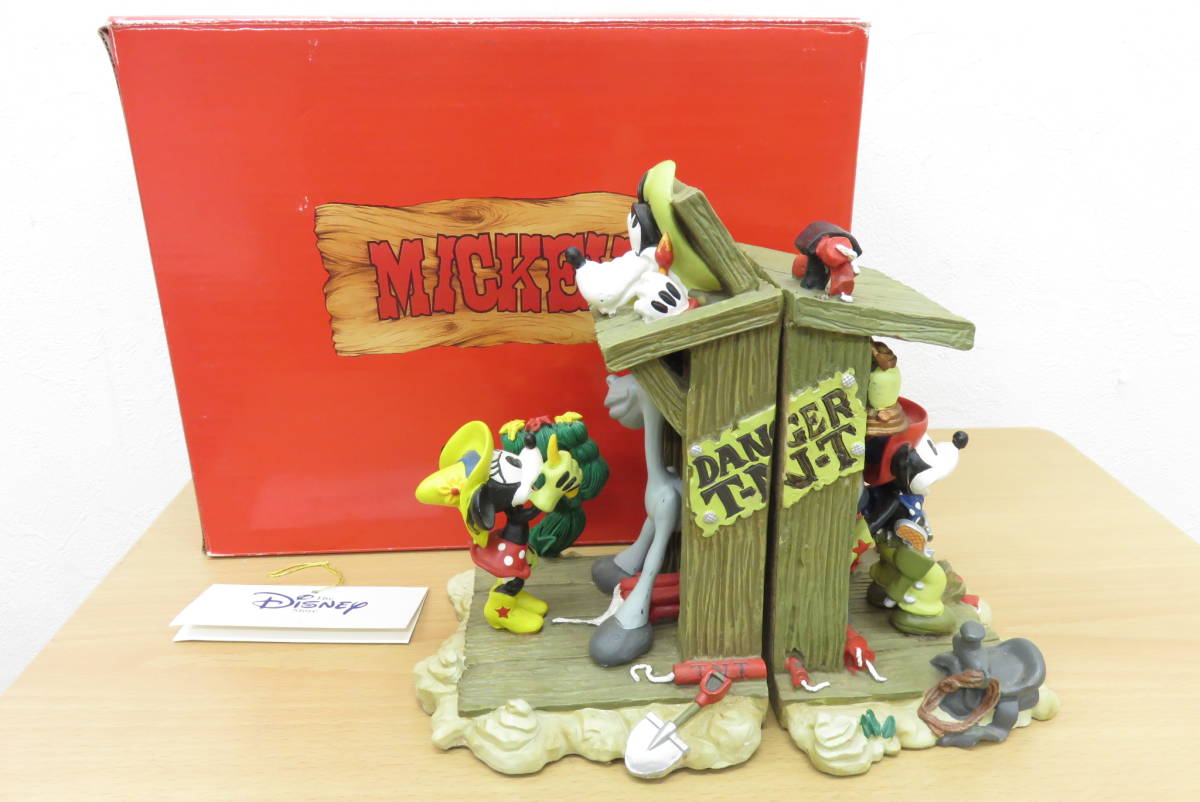 Disney of The Book | Walt Disney: A the Disney's ブックエンド