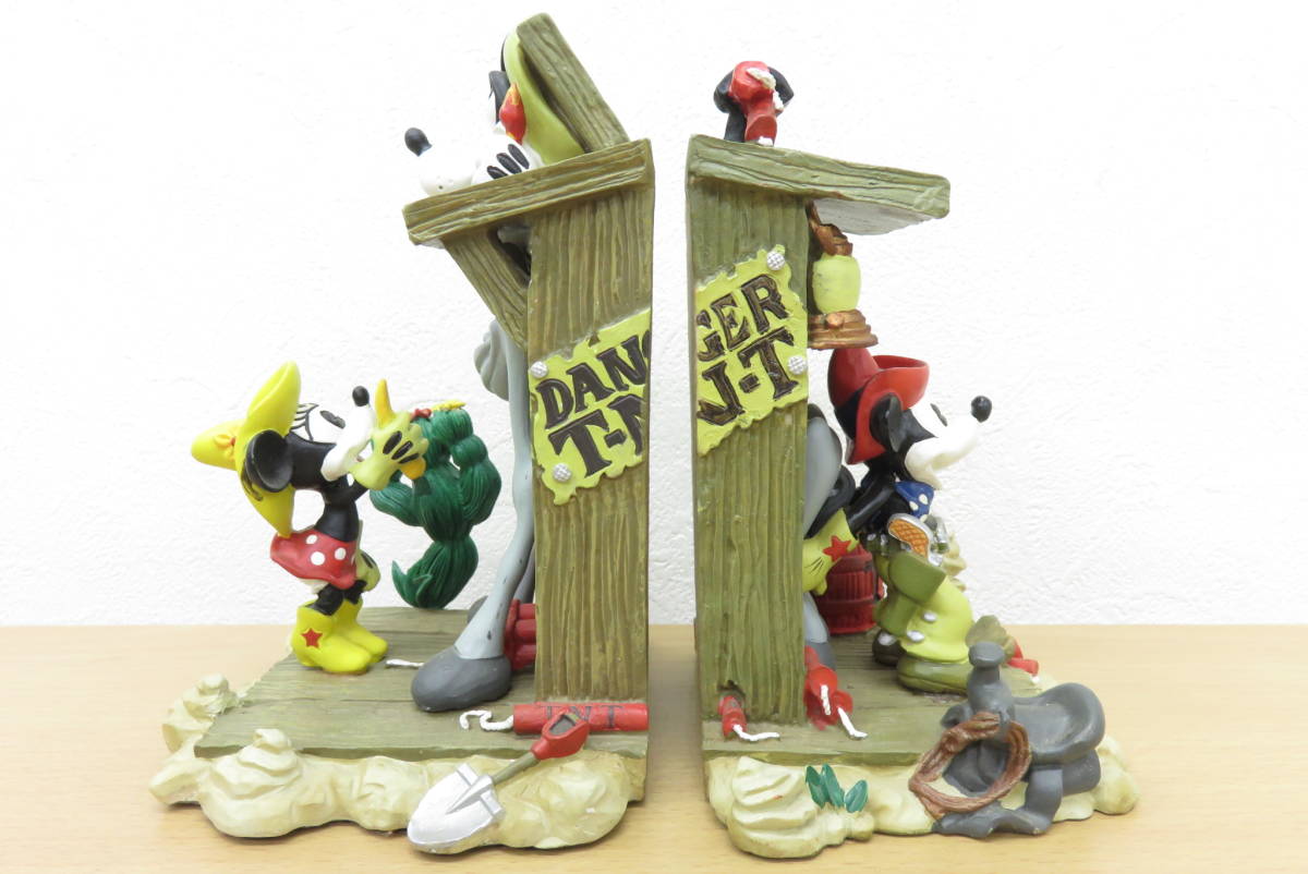 Disney of The Book | Walt Disney: A the Disney's ブックエンド