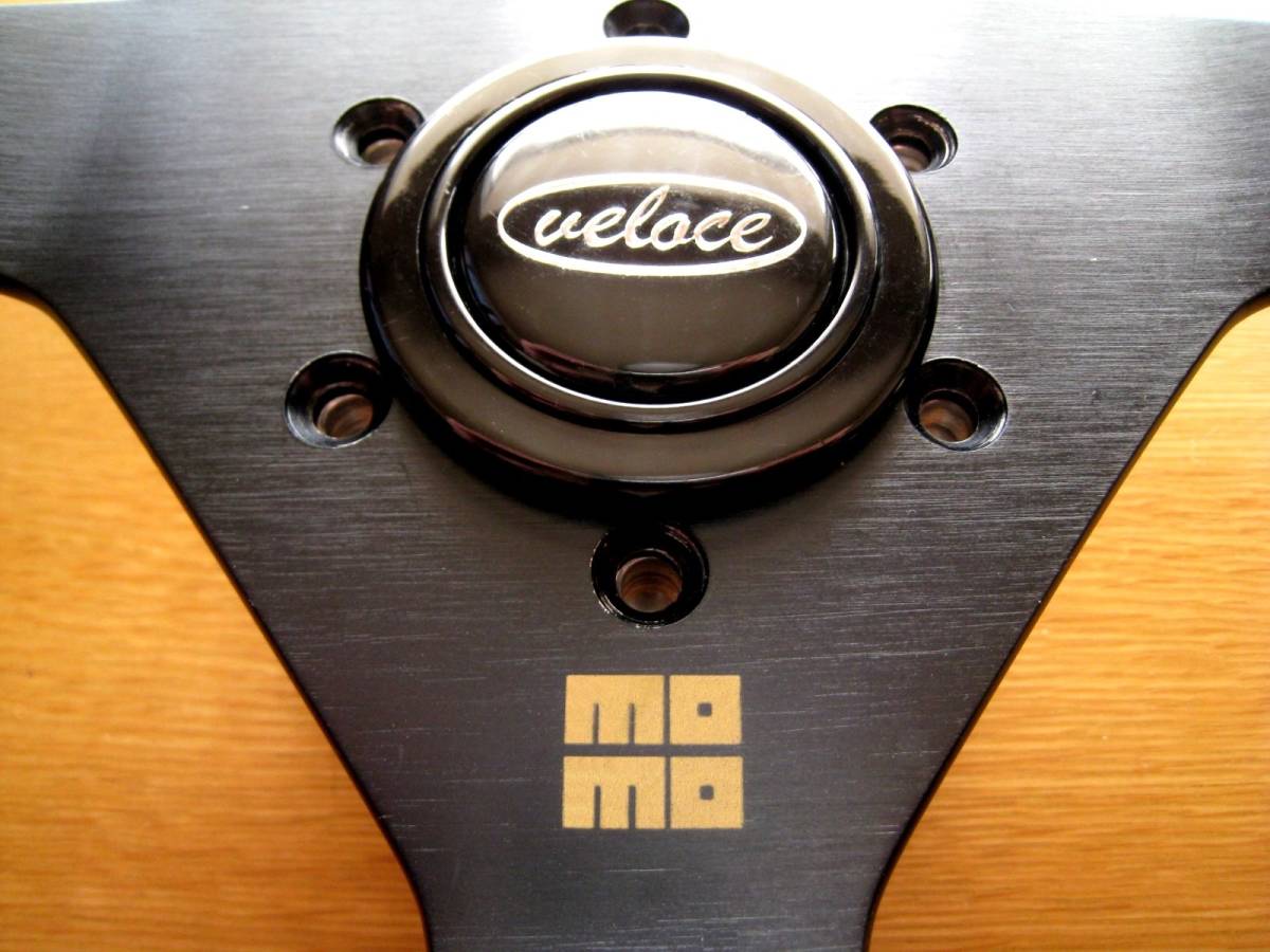 モモ VELOCE ヴェローチェ 35パイ ホーンボタン 付き