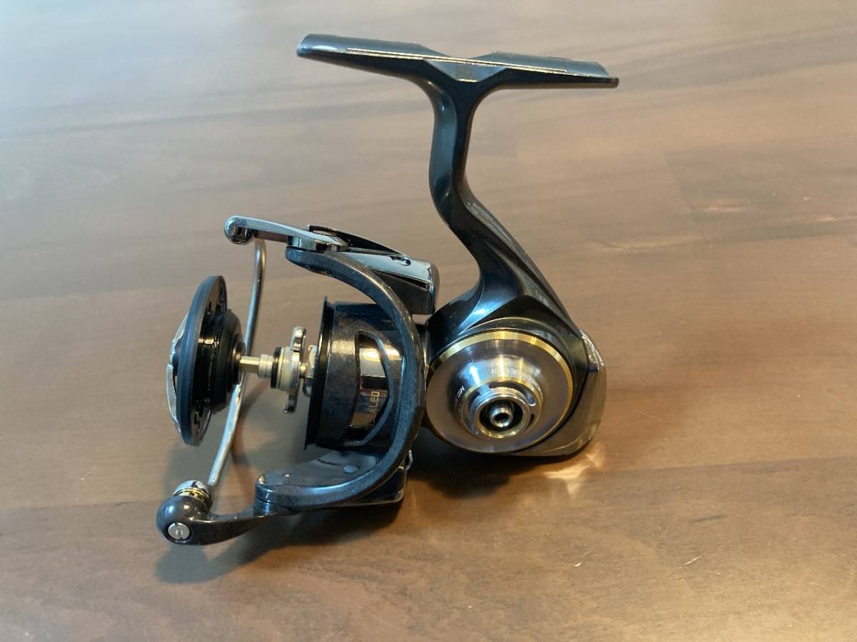 ジャンク品 本体のみ ダイワ 20ルビアス LT2500S-DH 本体のみ LUVIAS