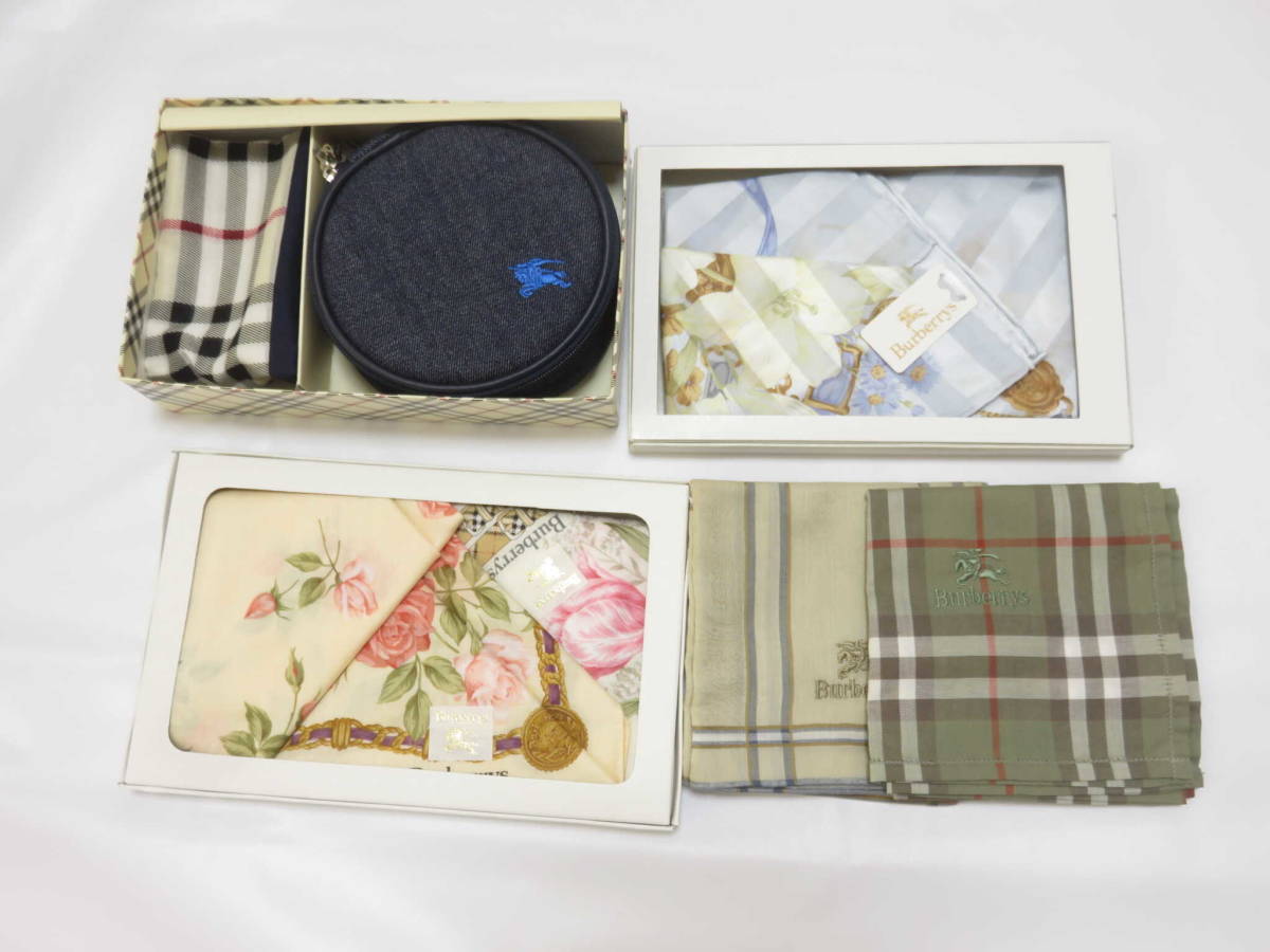 バーバリー ノバチェック BURBERRY ブルーレーベル キャンバス ポーチ 